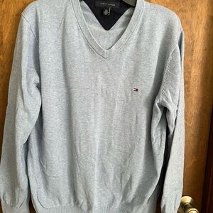 Tommy Hilfiger Men's Gray Sweater